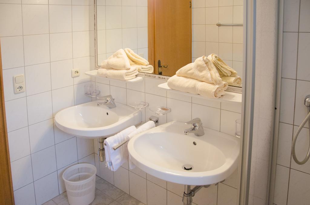 Pezza Lischa Daire Kappl  Oda fotoğraf